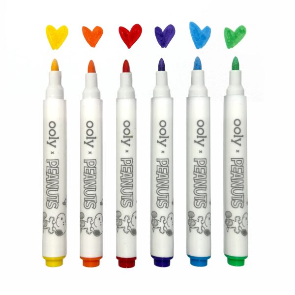 Ooly Peanuts DIY Shrink Art Kit Toys