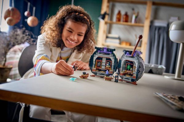 LEGO Harry Potter Cauldron: Secret Potions Classroom 76464 available at Blossom