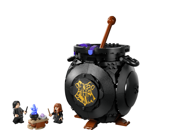 Harry Potter Cauldron: Secret Potions Classroom 76464 from LEGO
