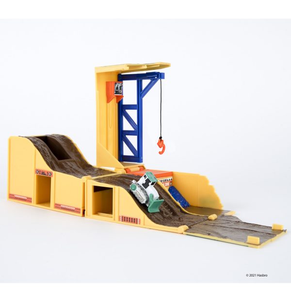UCC Distributing Micro Machines Transforming Playset Construction UCC Distributing Micro Machines Transforming Playset Construction