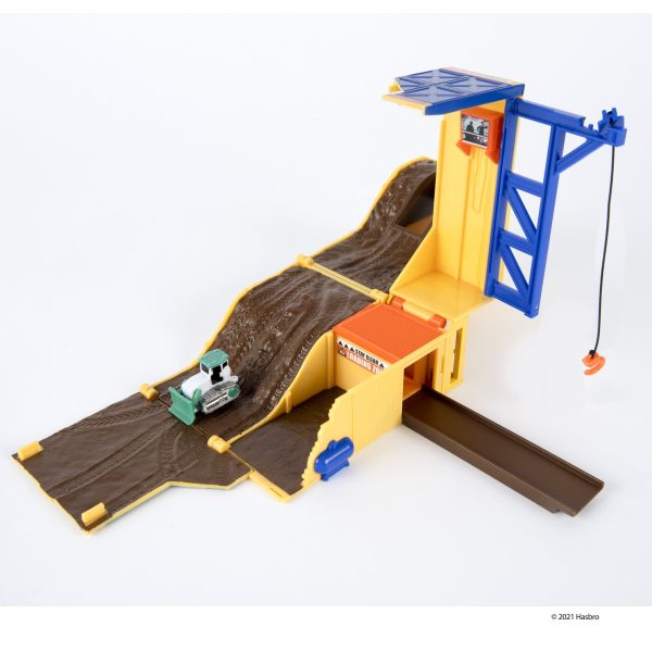 Micro Machines Transforming Playset Construction from UCC Distributing