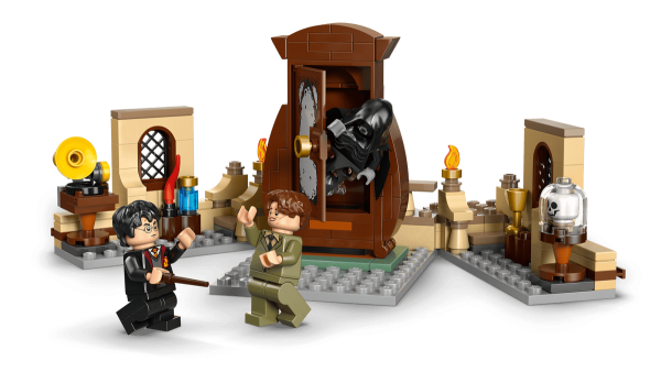 LEGO Harry Potter Hogwarts Castle: Hospital Wing 76463 available at Blossom